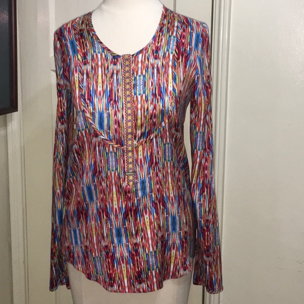 Common Threads Long Sleeve Top